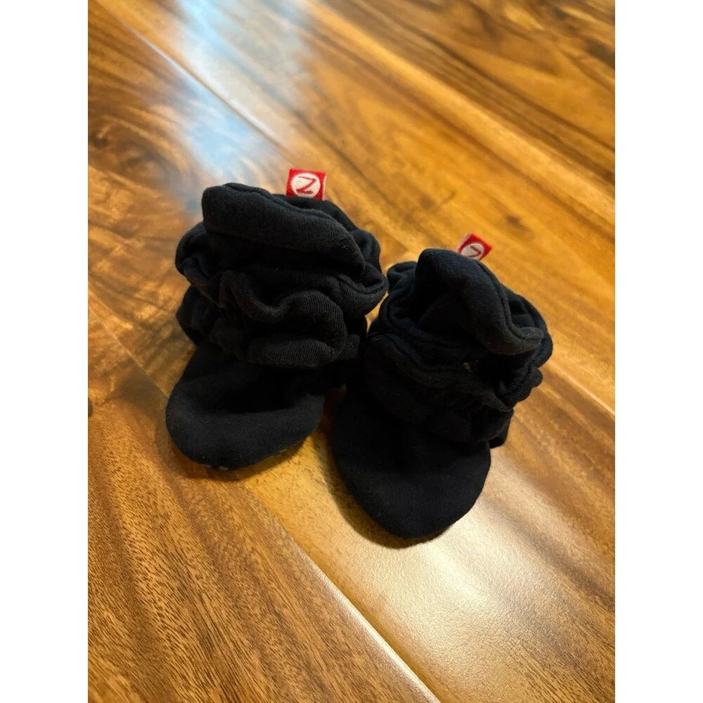Zutano Cotton Gripper Booties, Black, Size 6M